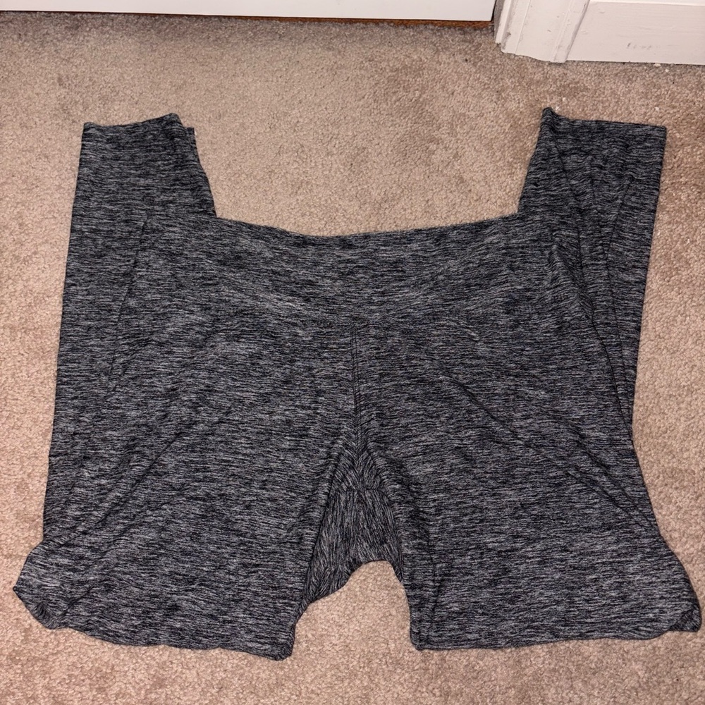 Express Gray Quarter Leggings Comfortable Knit Bottoms